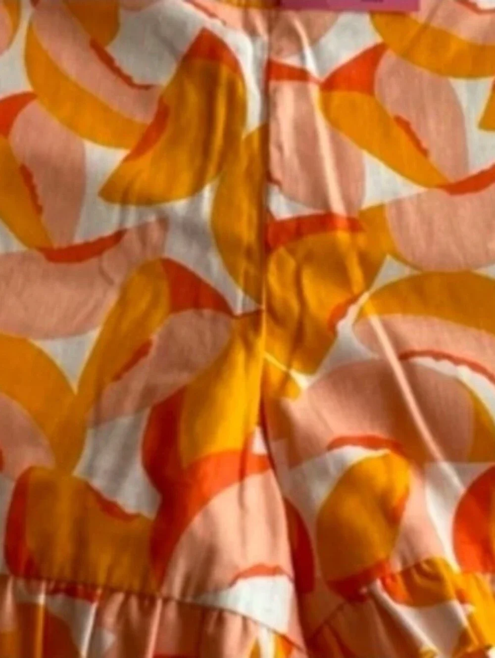 New Kate Spade Peaches Shorts. Size 8